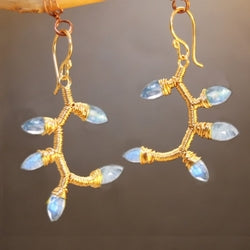 Guenevere 057 - Gold