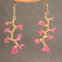 Guenevere 064 - Gold
